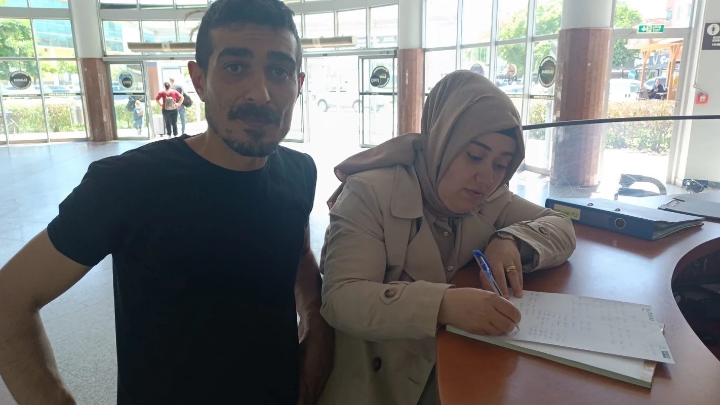 Milyonluk dalgınlık! Terminalde unutulan çantadan çıkanlar görenleri şaşırttı