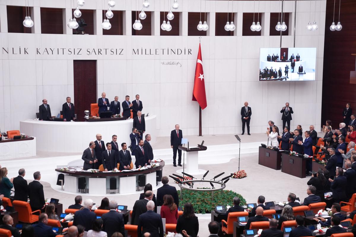 TBMM YENİ YASAMA YILINA GİRİŞ YAPTI